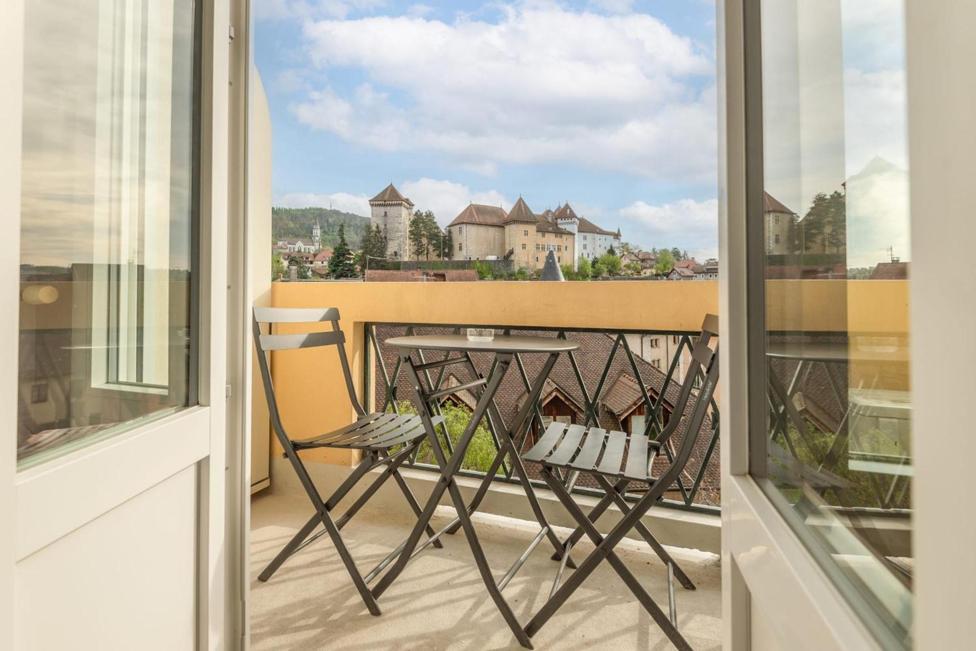Panoramic - Superb Flat In The Heart Of The Old Town 5 Stars *